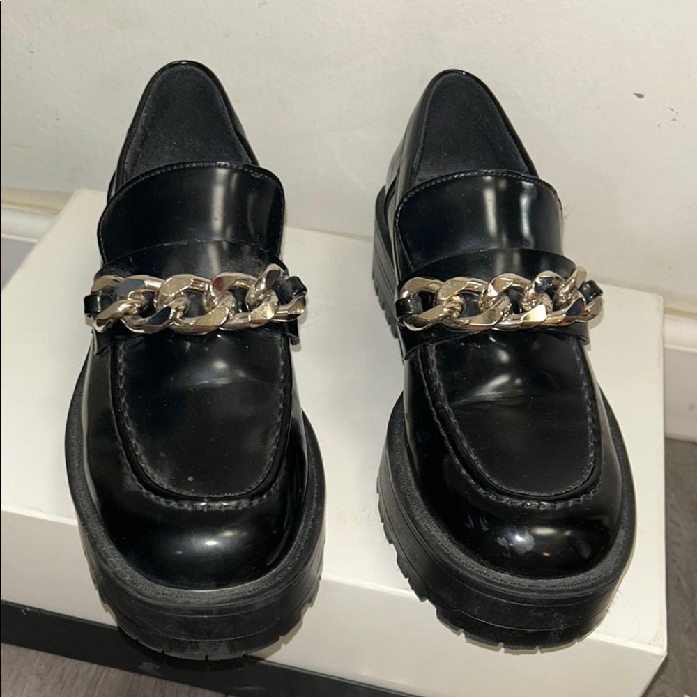 Zara Black Chain Flats with Chunky Sole